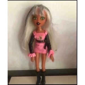 Bratzillaz Bratz MGA Sashabella‎ Paws Doll